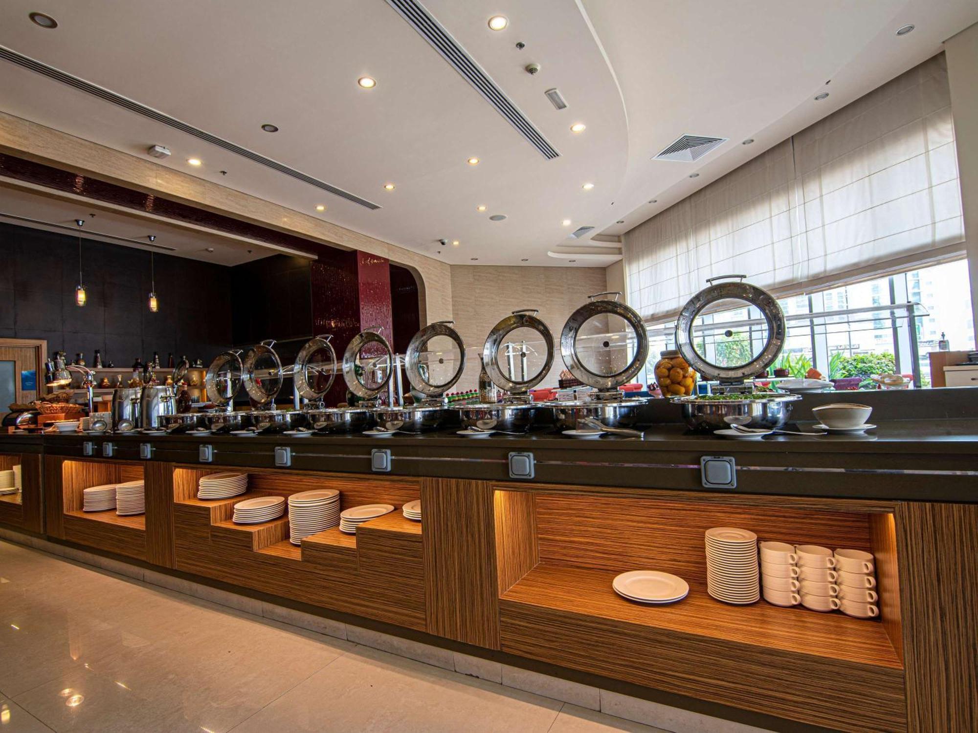 Novotel